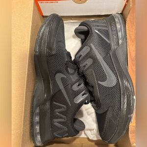 Men’s Nike Air Max Trainer 4-Size 9.5